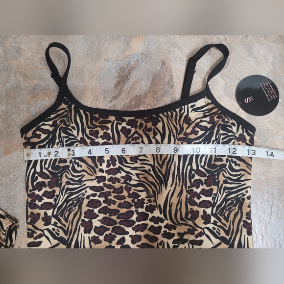 NWT 3 pc lingerie set, Excellent Condition, Never Worn - Picture 12 of 16